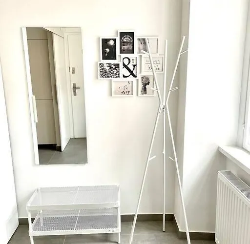 Brand New & Spacious Apartment In The City Centre