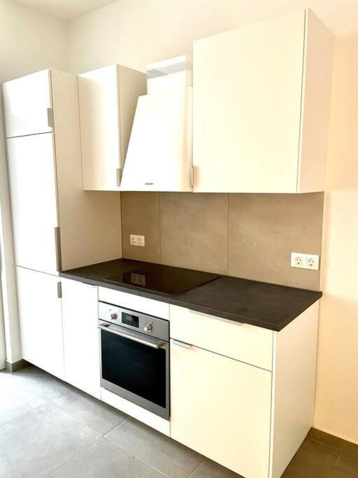 Brand New & Spacious In The Centre Appartamento *